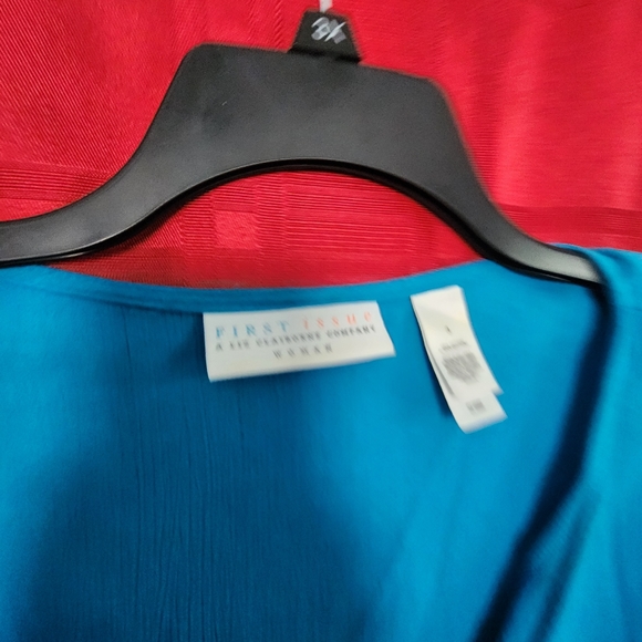 Plus Size Top - Picture 2 of 2